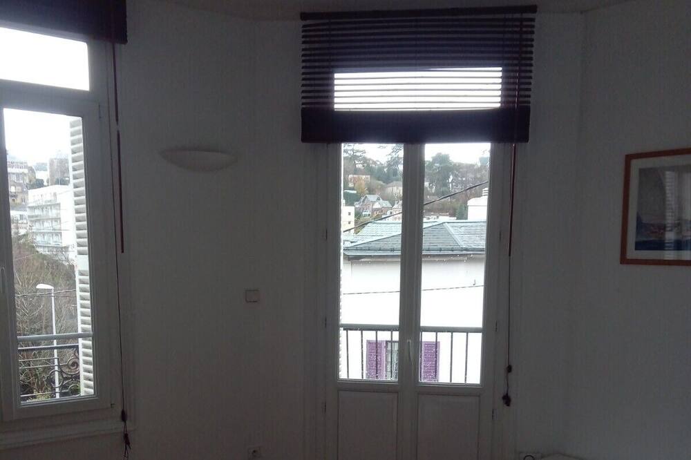 Photo of Livingroom in Saint-Martin-du-Littoral