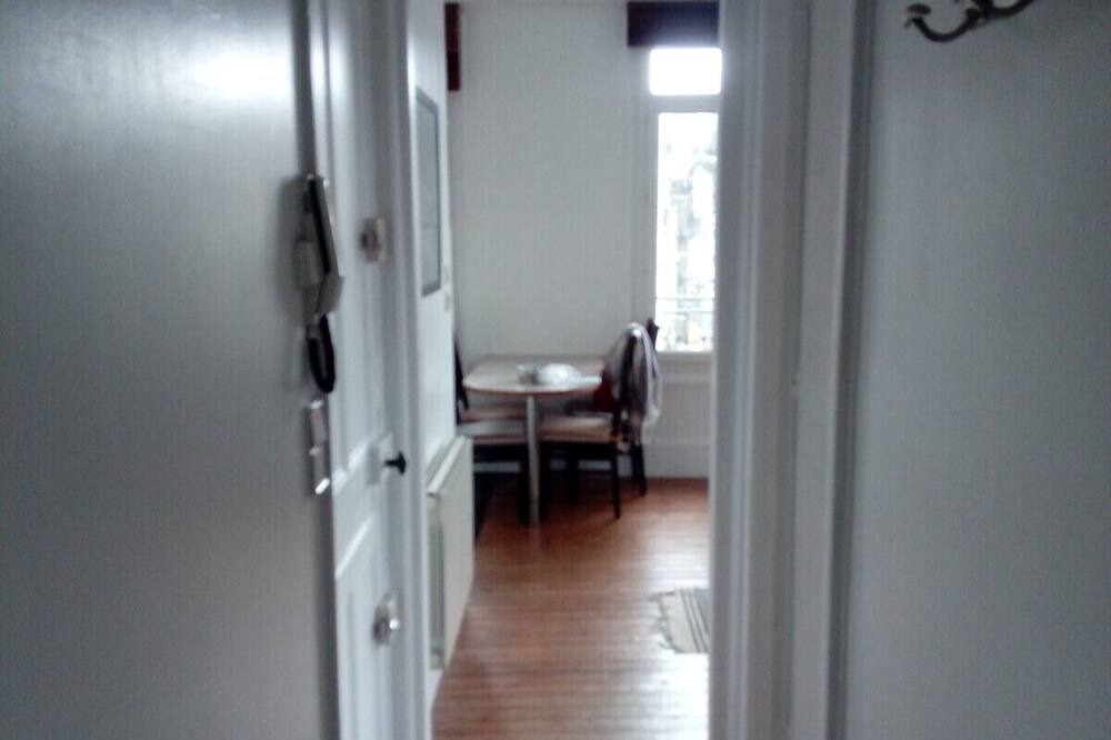 Photo of Bedroom in Saint-Martin-du-Littoral