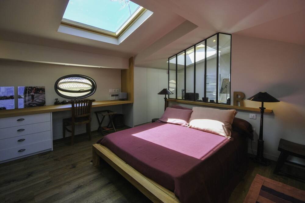 Photo of Bathroom in Montaren-et-Saint-Mediers