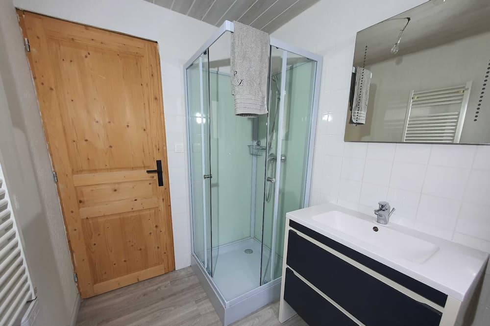 Photo of Bathroom in Les Gras