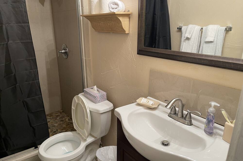 Photo of Bathroom in North Dallas