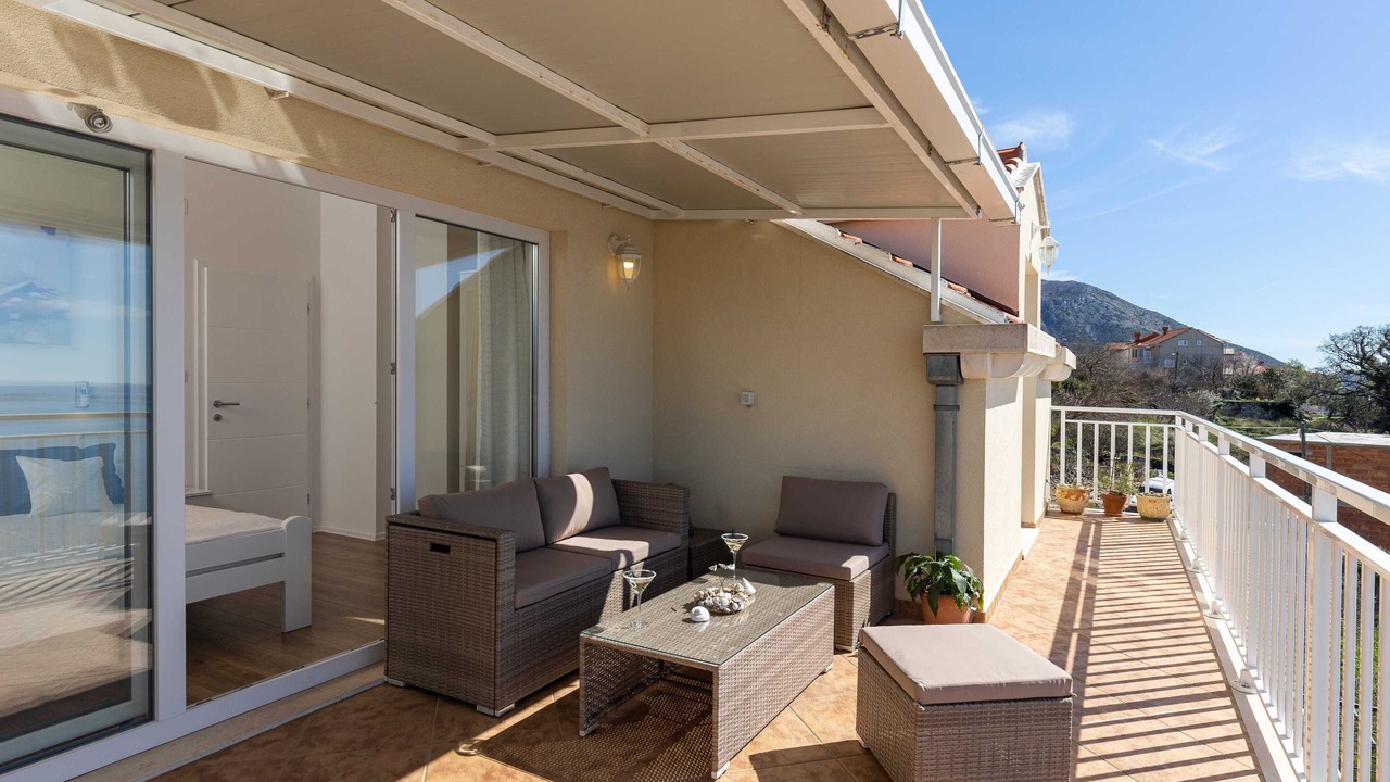 Photo of Patio Balcony in Zavrelje