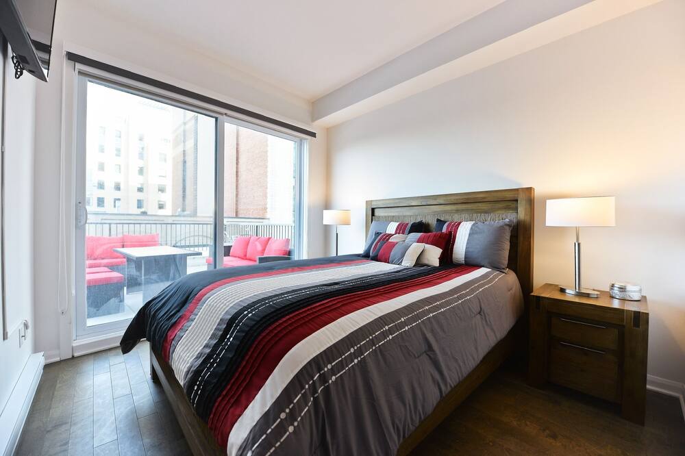 Photo of Bedroom in International District