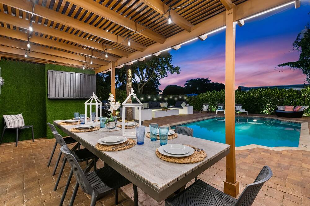 Photo of Outdoor in Coral Heights