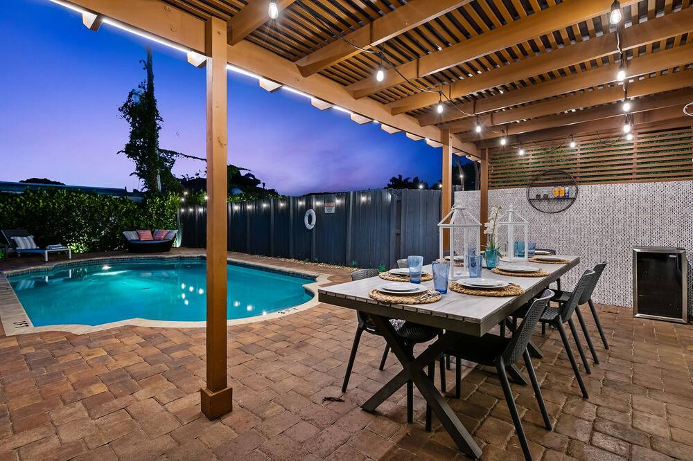 Photo of Outdoor in Coral Heights