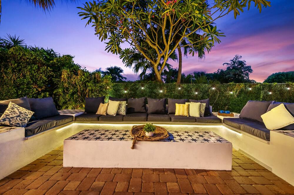 Photo of Outdoor in Coral Heights
