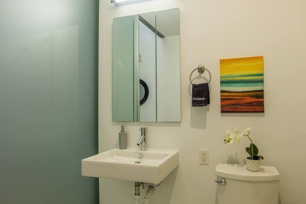 Photo of Others in Gateway District