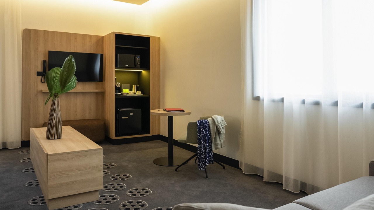 Photo of Others in Arras