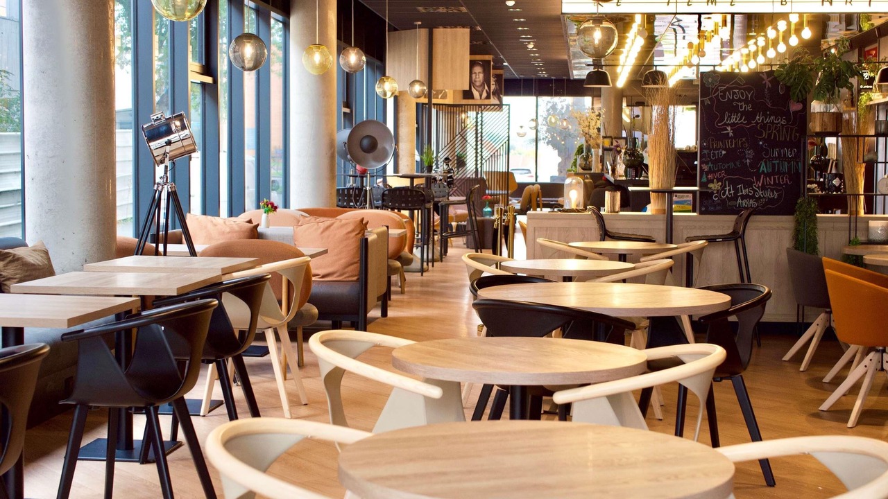 Photo of Others in Arras