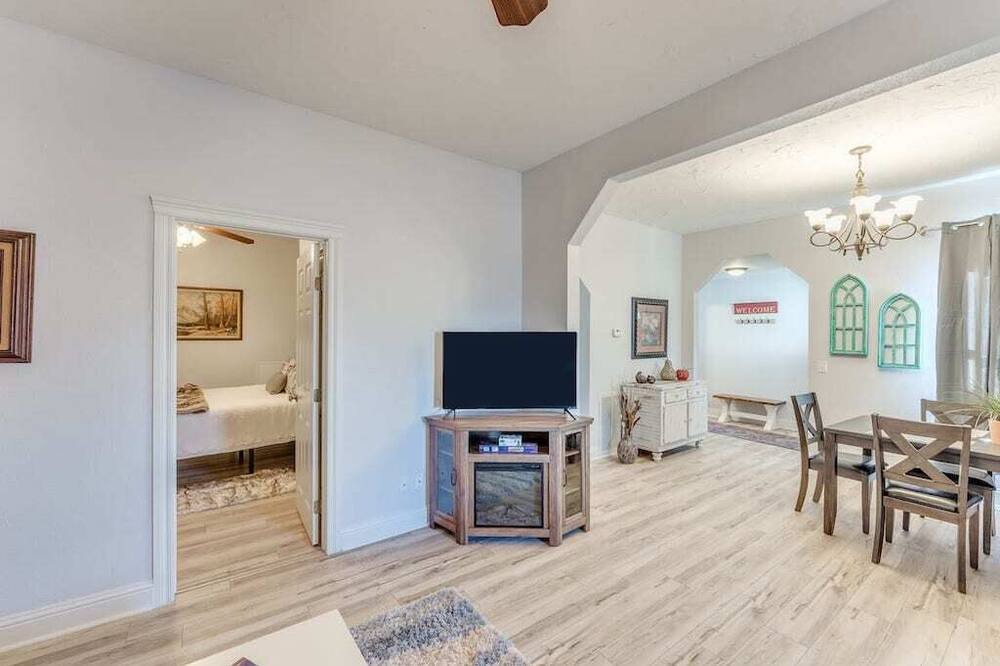 Photo of Bedroom in Guthrie