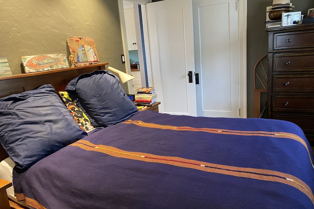 Photo of Bedroom in Corte Madera