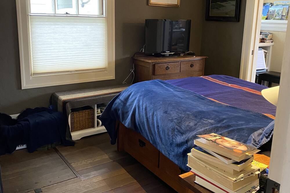 Photo of Bedroom in Corte Madera