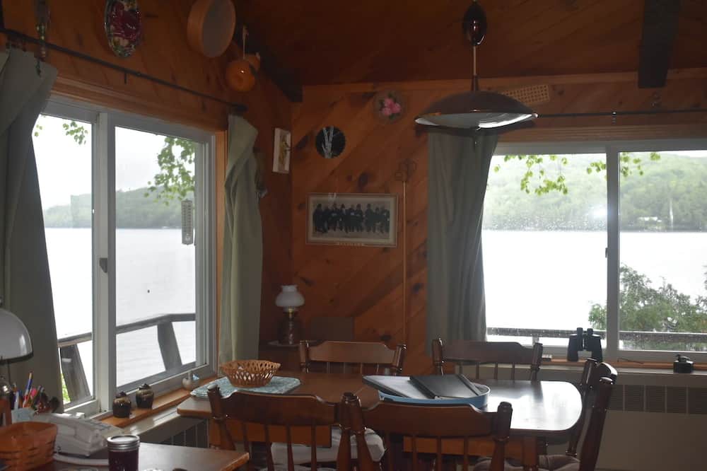 Photo of Livingroom in Embden