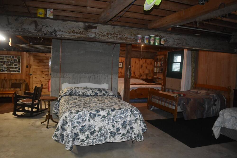 Photo of Bedroom in Embden