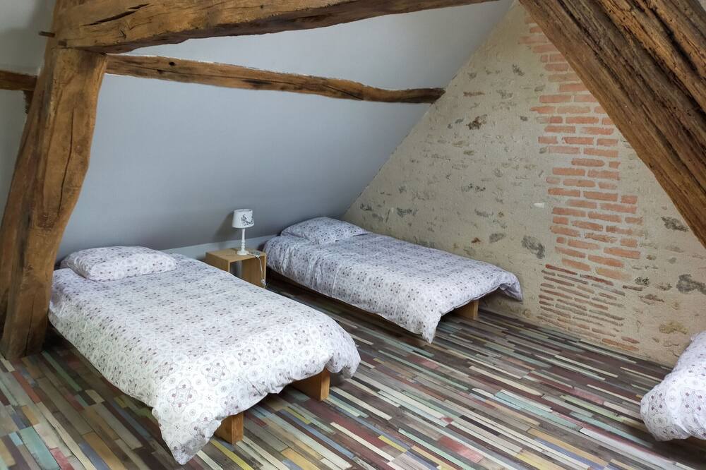 Photo of Bedroom in Vendœuvres