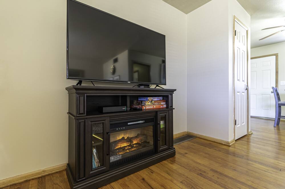 Photo of Bedroom in Moore