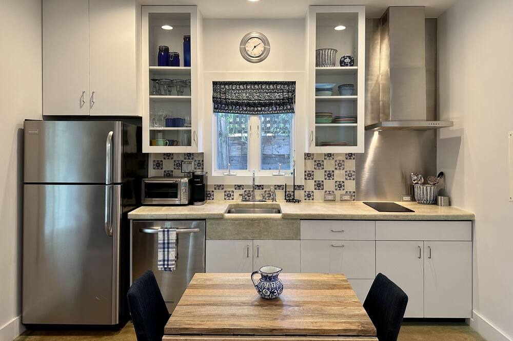 Photo of Others in Rosedale