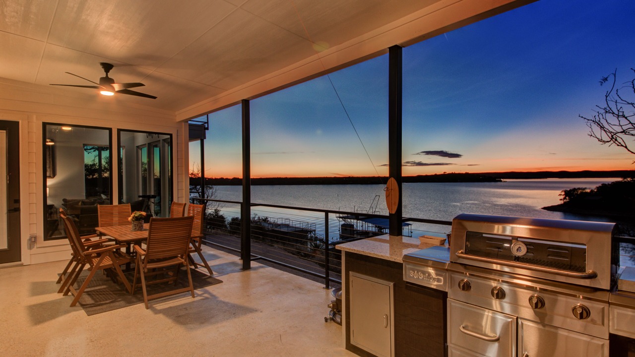 Photo of Patio Balcony in Burnet