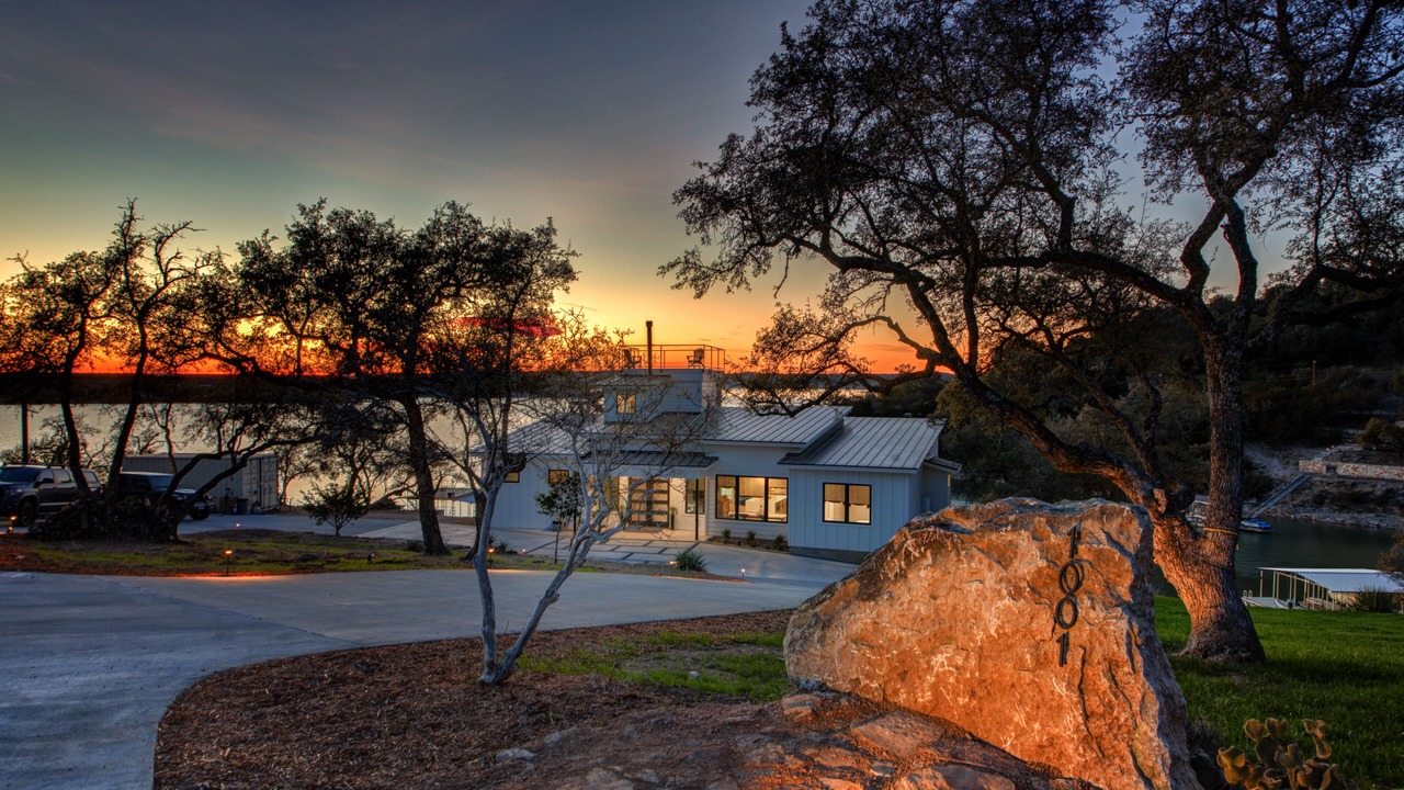 Photo of Outdoor in Burnet