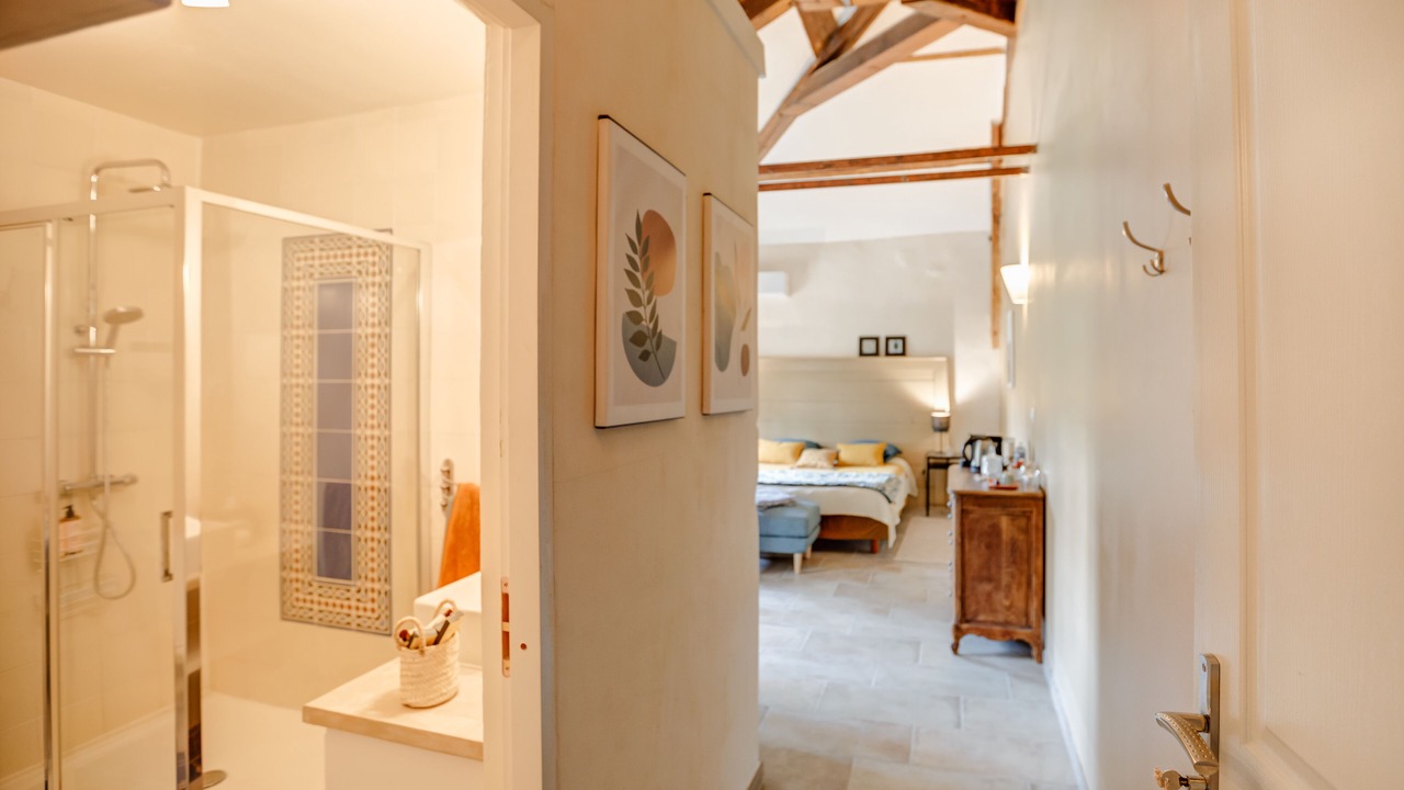 Photo of Bedroom in Pont-Saint-Esprit