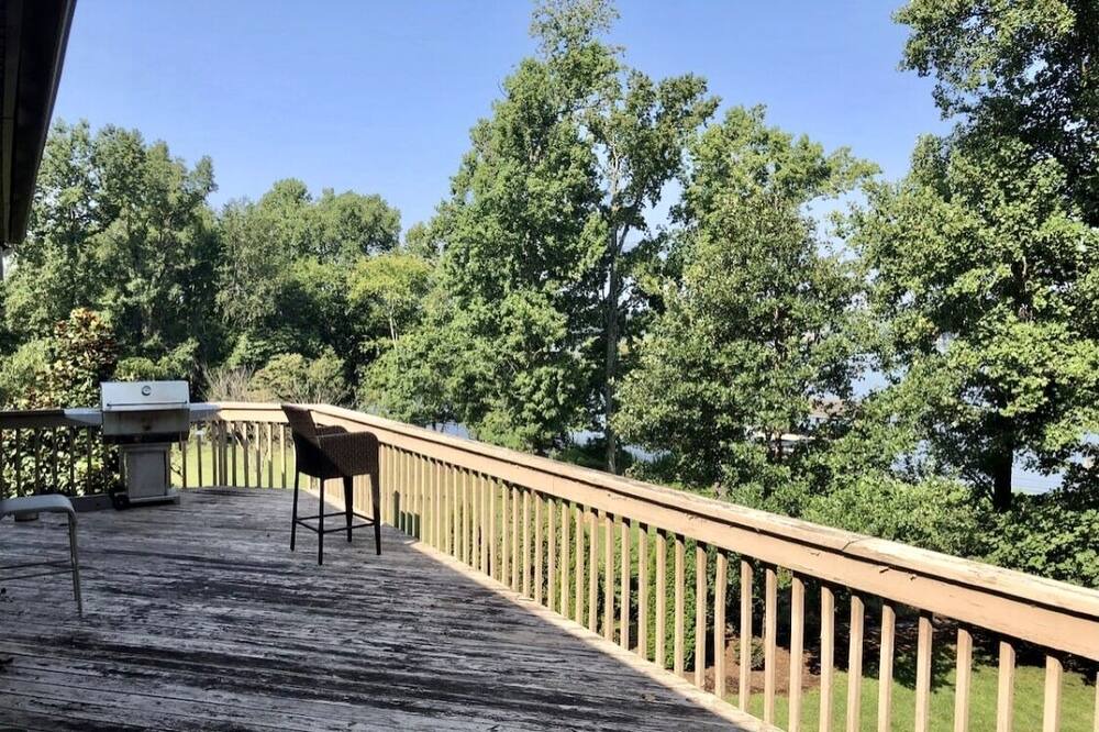 Photo of Patio Balcony in Chickamauga Lake