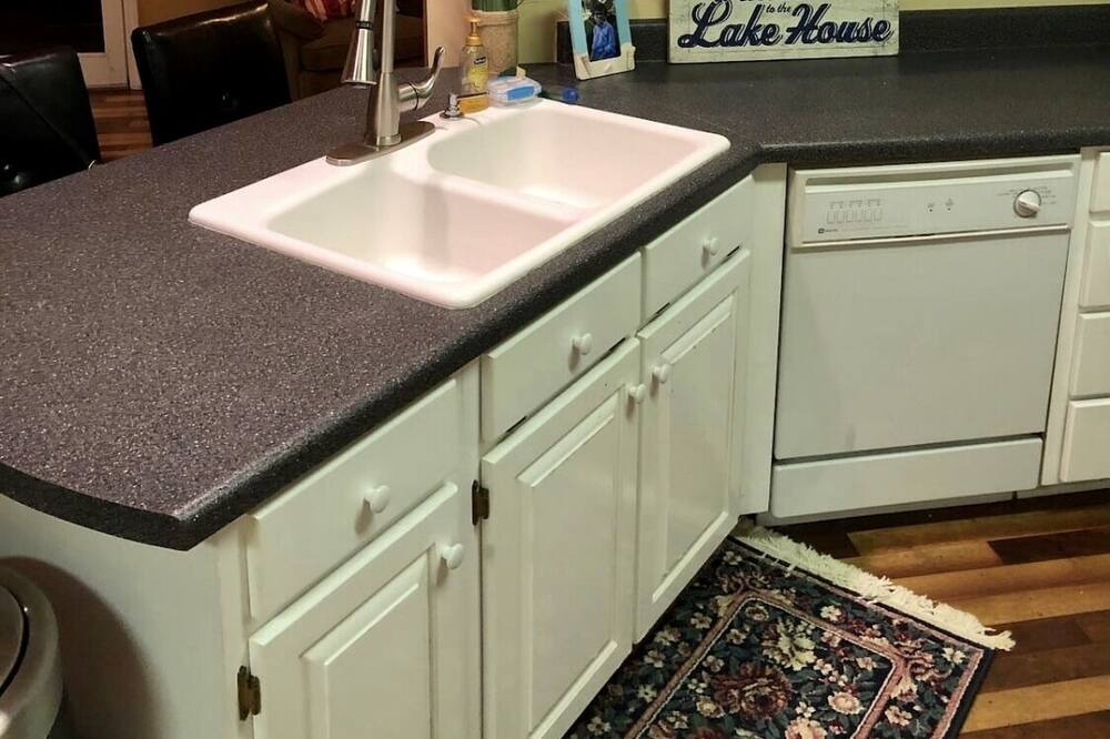 Photo of Kitchen in Chickamauga Lake
