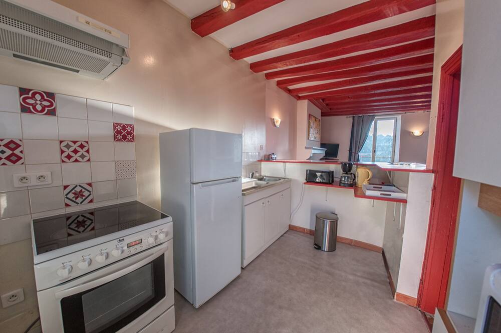 Photo of Kitchen in Fresnay-sur-Sarthe