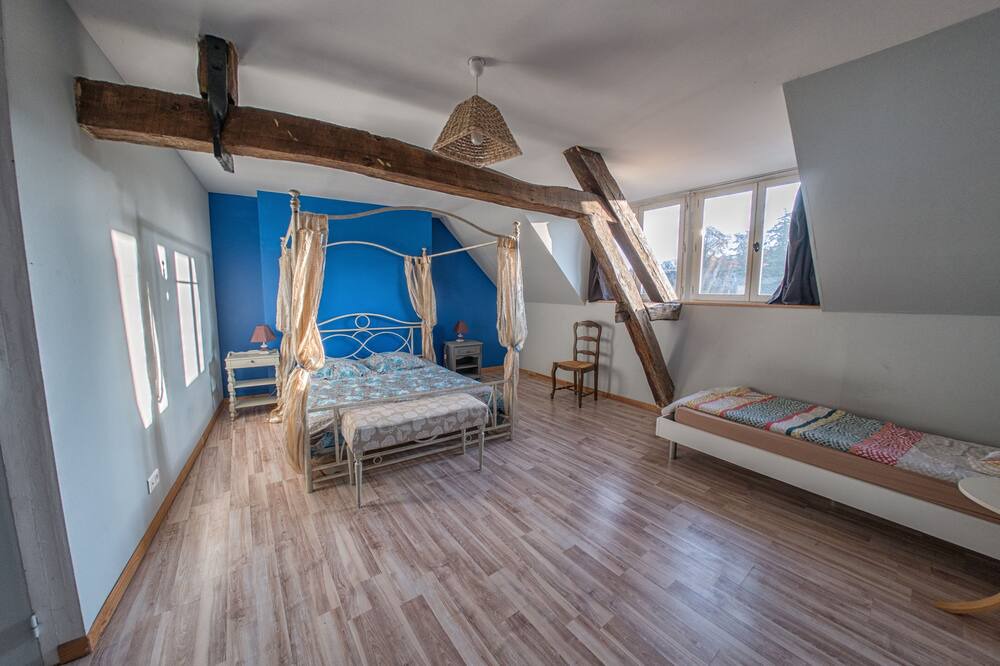 Photo of Bedroom in Fresnay-sur-Sarthe