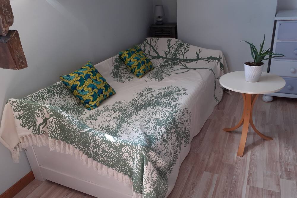 Photo of Bedroom in Fresnay-sur-Sarthe