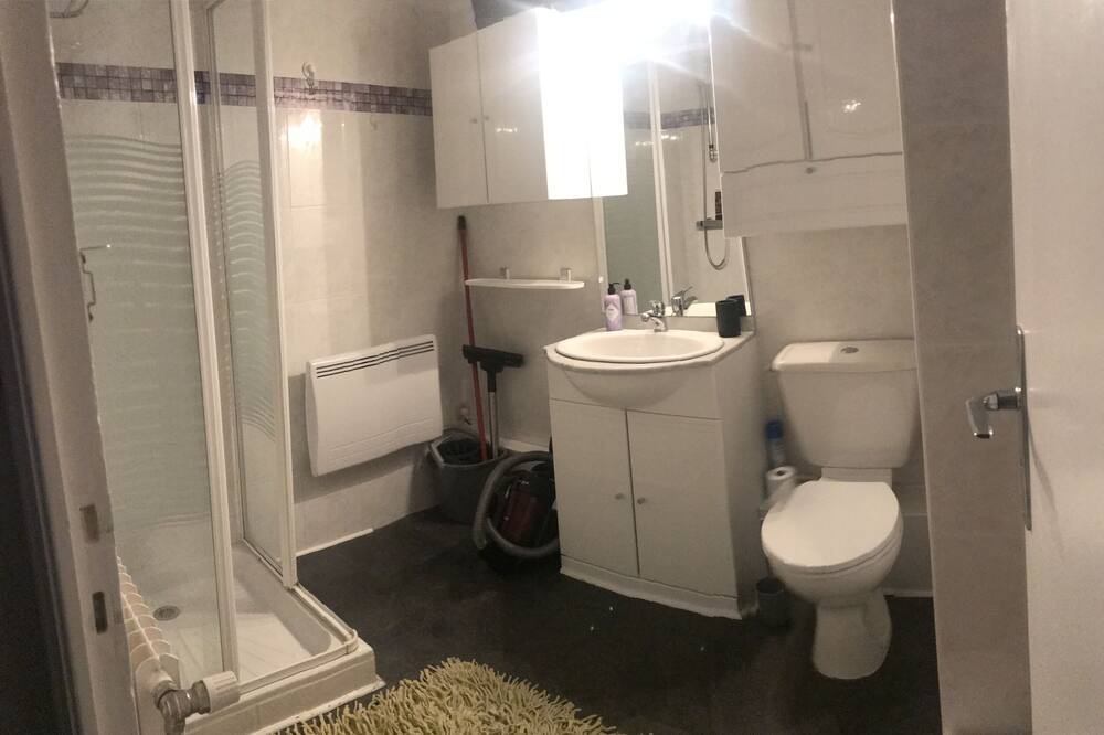 Photo of Bathroom in Aillon-le-Jerune