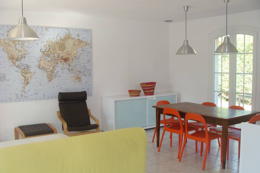 Photo of Livingroom in Vergeze