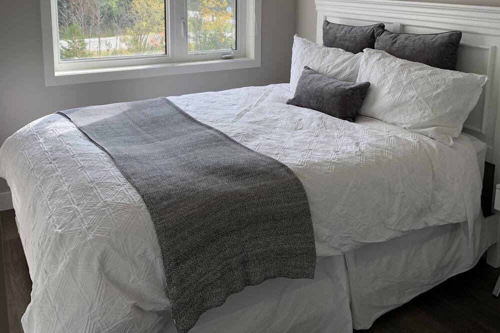 Photo of Bedroom in Glen Huron