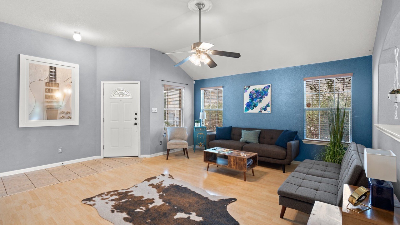 Photo of Livingroom in Austin