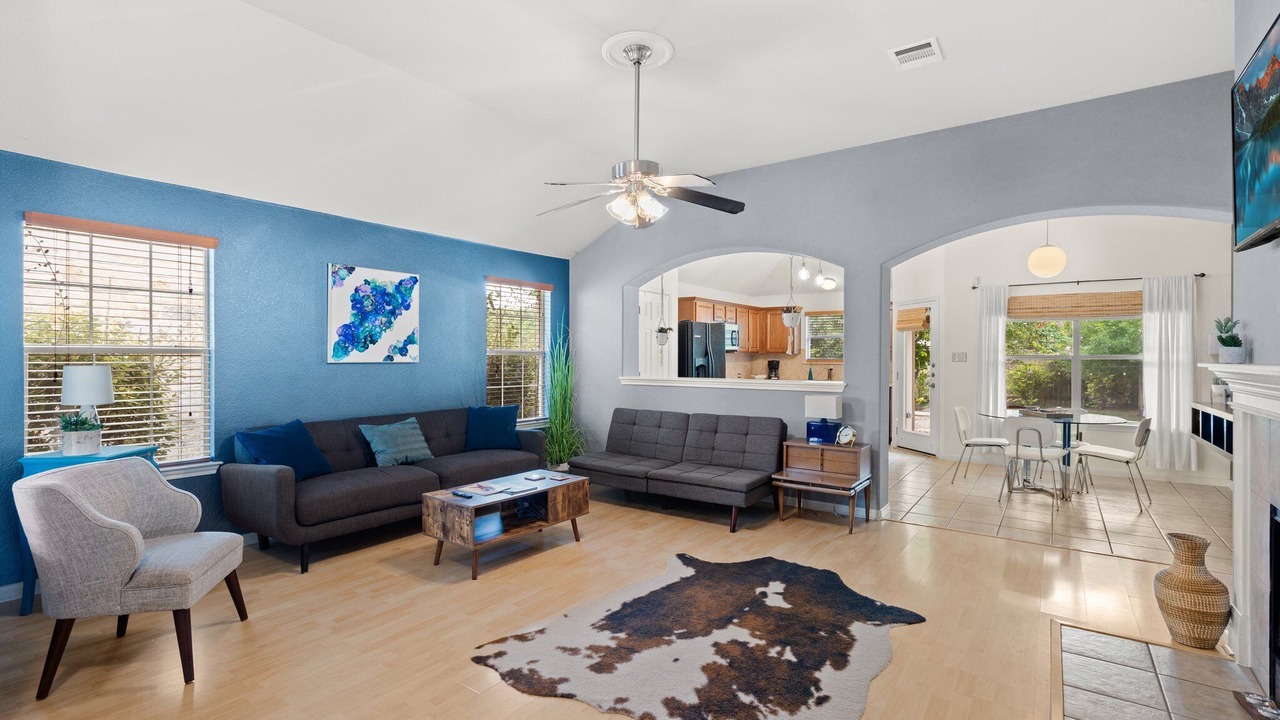 Photo of Livingroom in Austin