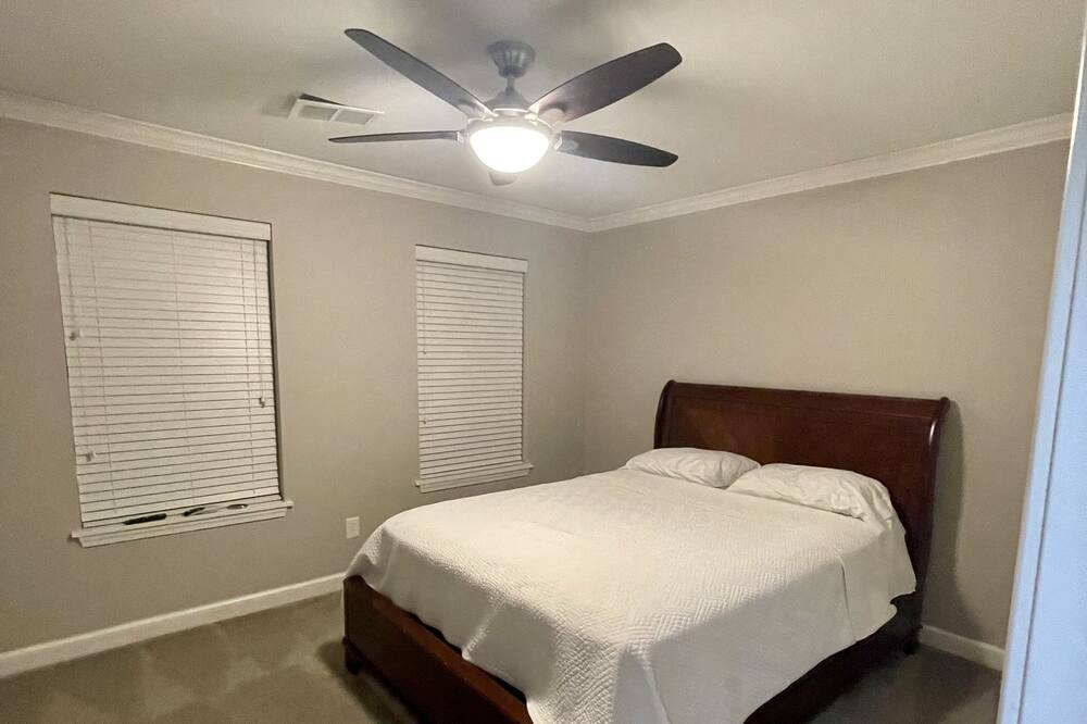 Photo of Bedroom in Little Rock