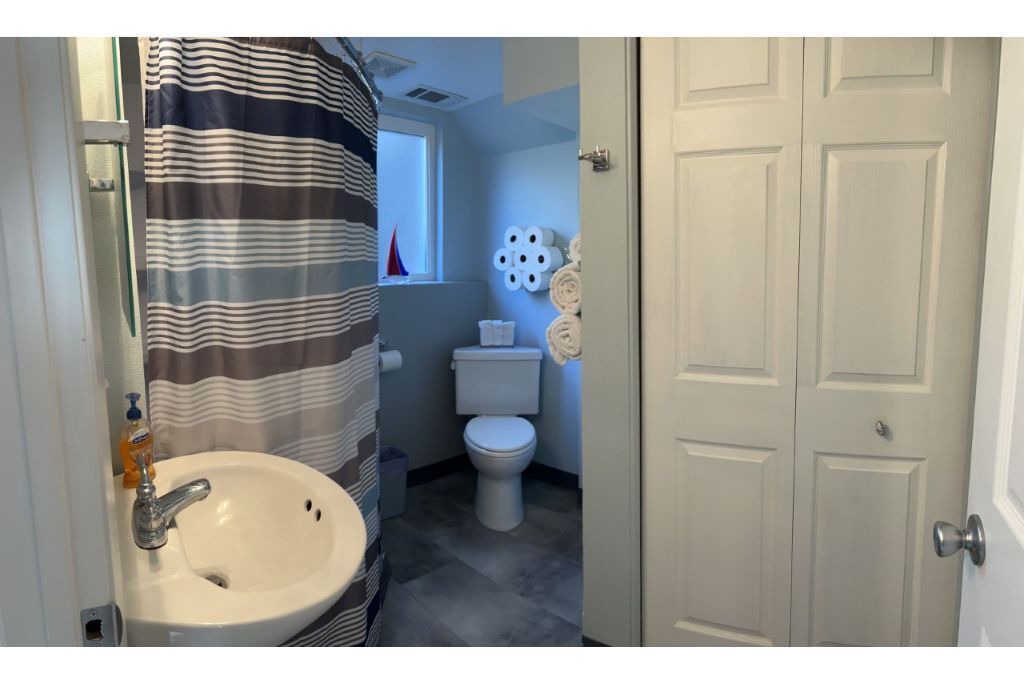 Photo of Bathroom in Lakewood