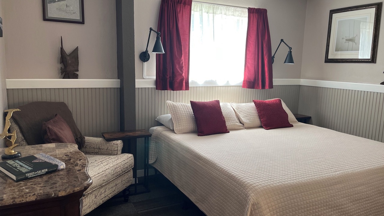 Photo of Bedroom in Lakewood