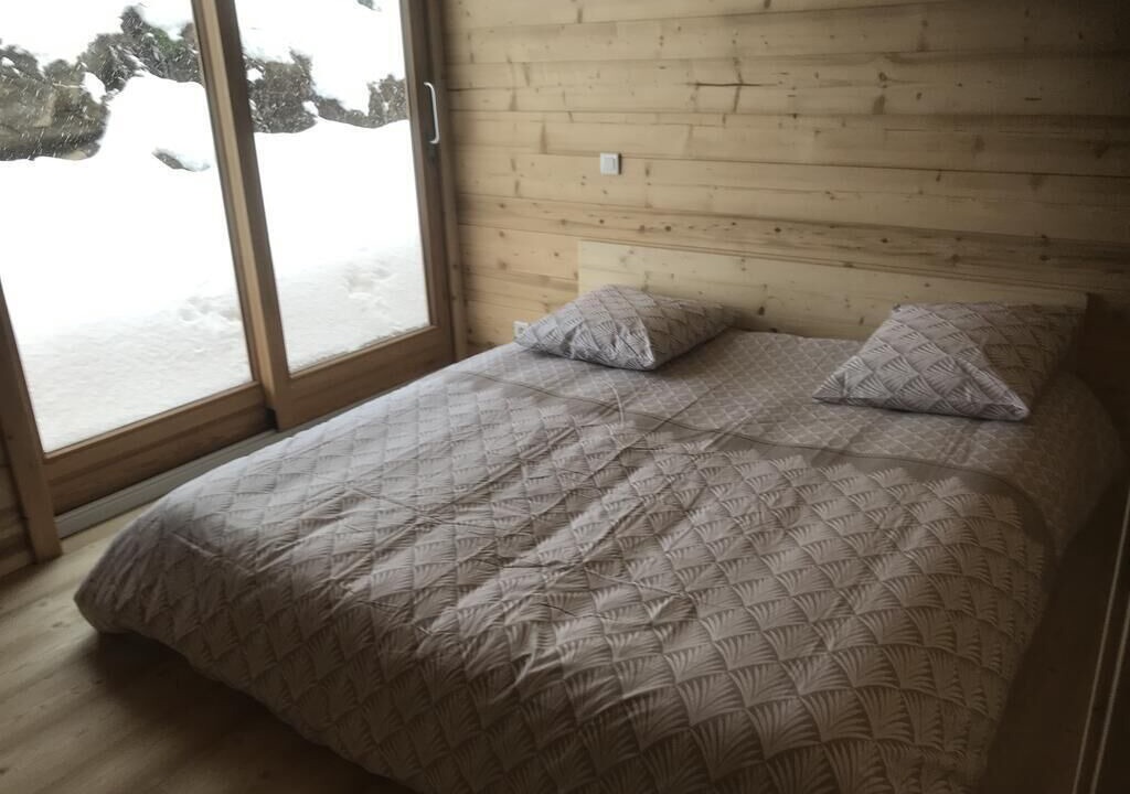 Photo of Bedroom in Allemond