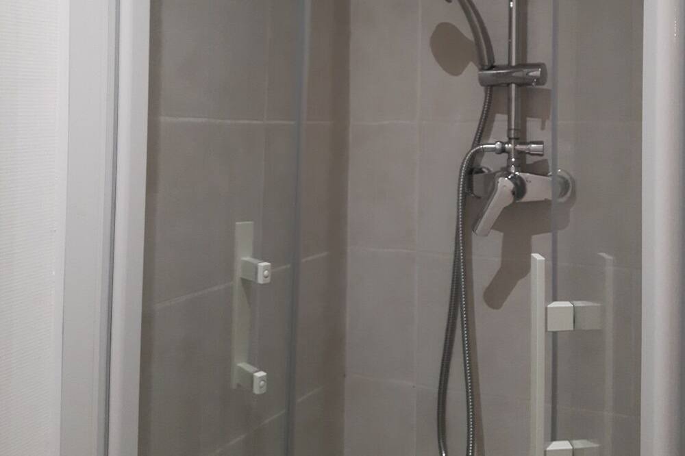Photo of Bathroom in Marengo - Jolimont