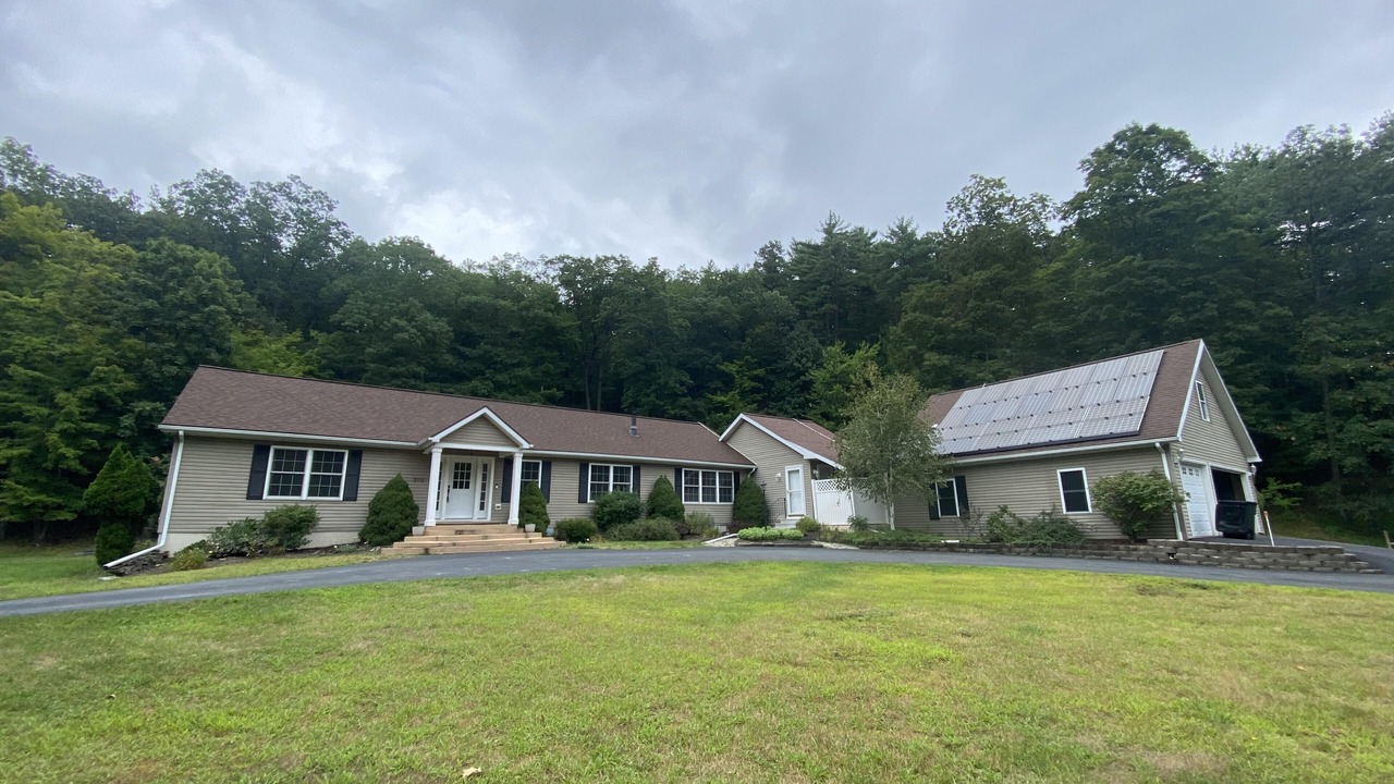 Photo of Outdoor in Kingston