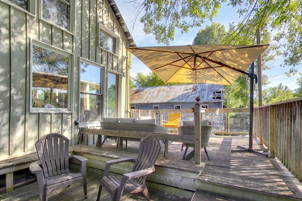 Photo of Patio Balcony in Batawa