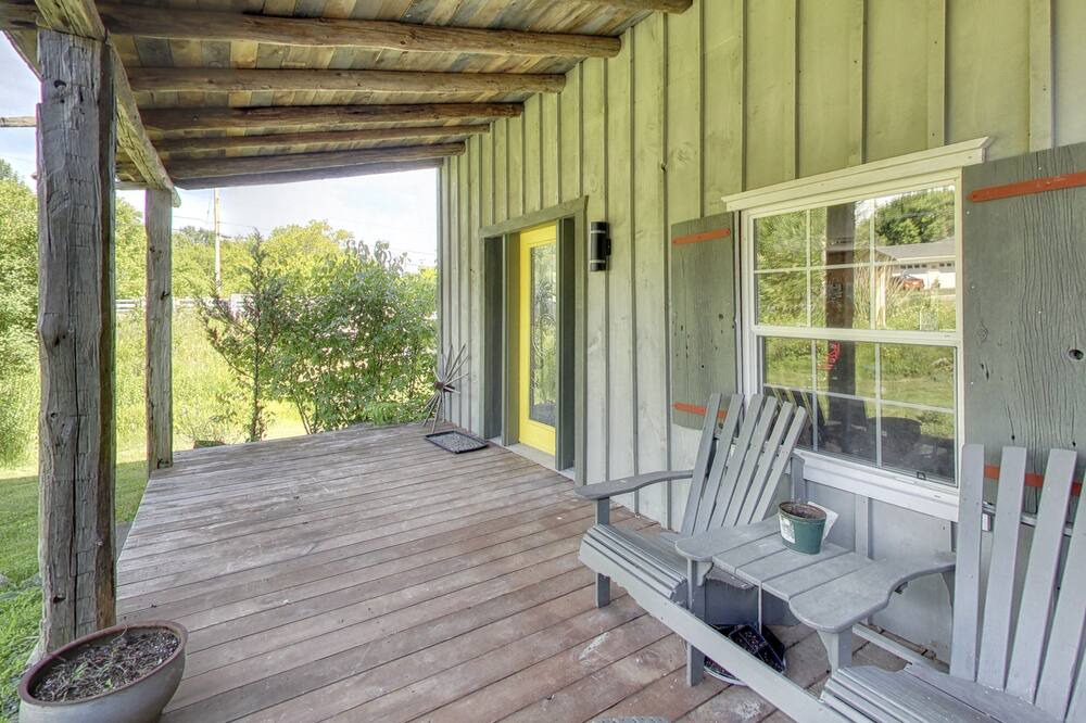 Photo of Patio Balcony in Batawa