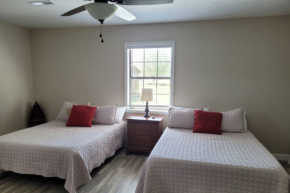 Photo of Bedroom in Beech Grove