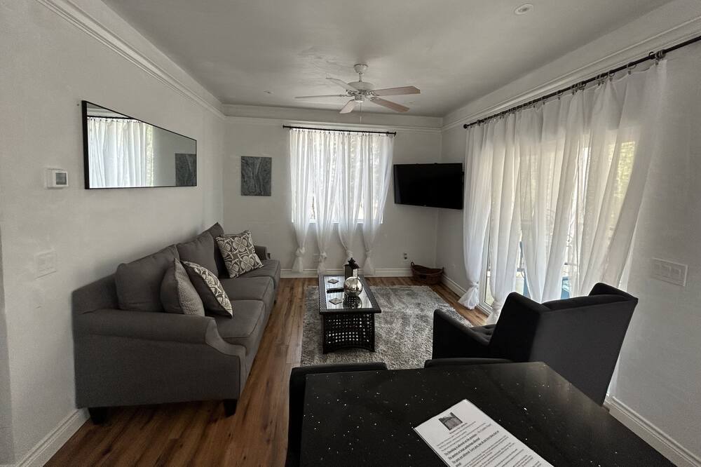 Photo of Livingroom in Athens