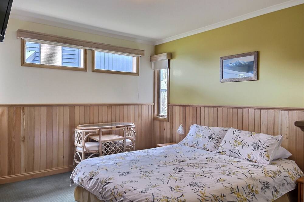 Photo of Bedroom in Alpine Shire