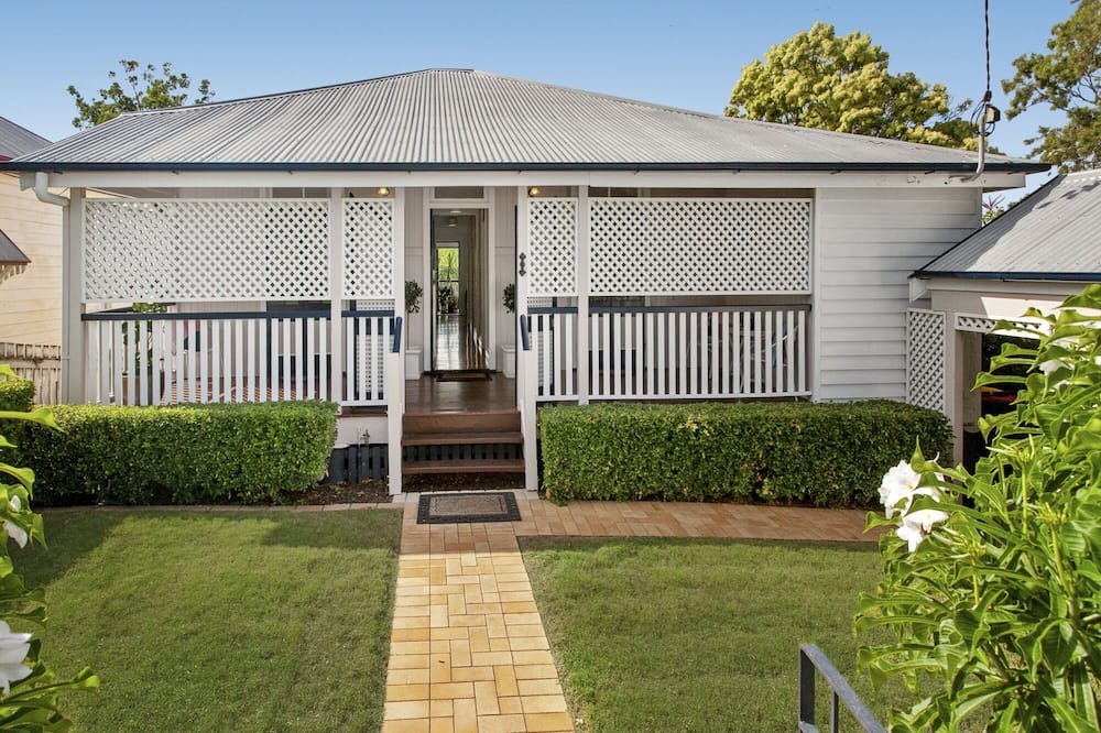 Photo of Others in Kelvin Grove