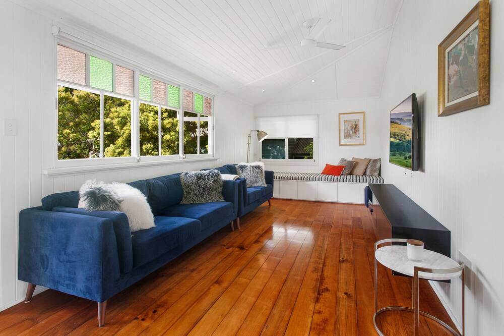 Photo of Livingroom in Kelvin Grove