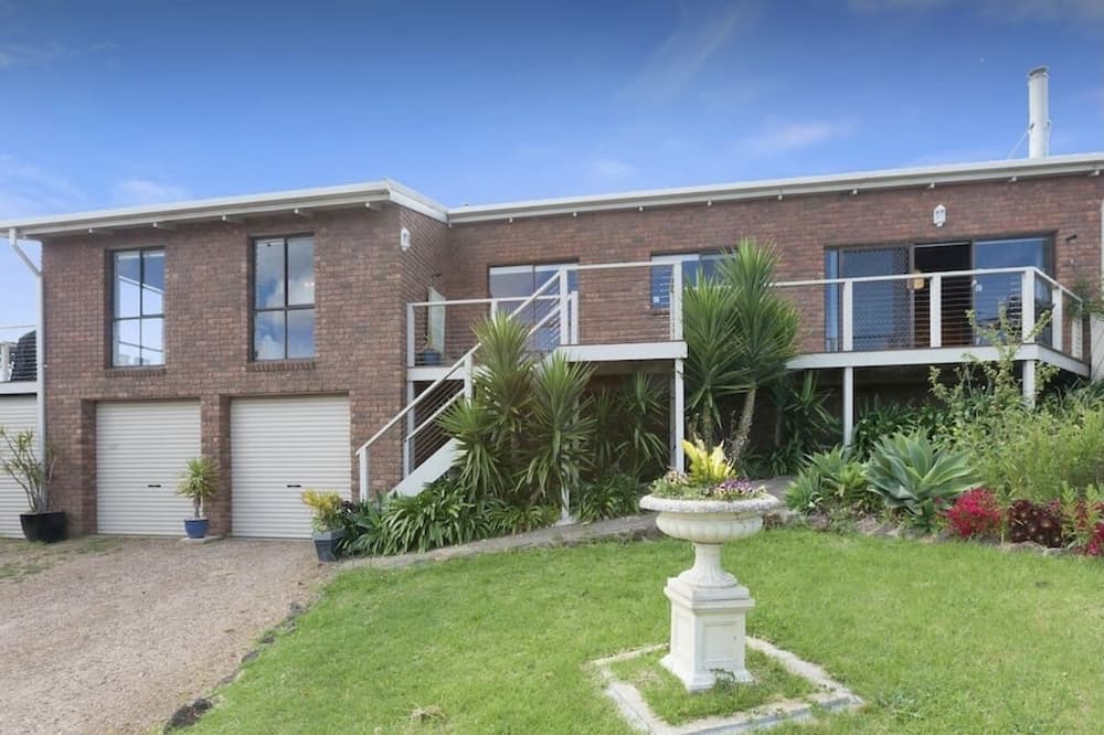 Photo of Outdoor in Clifton Springs