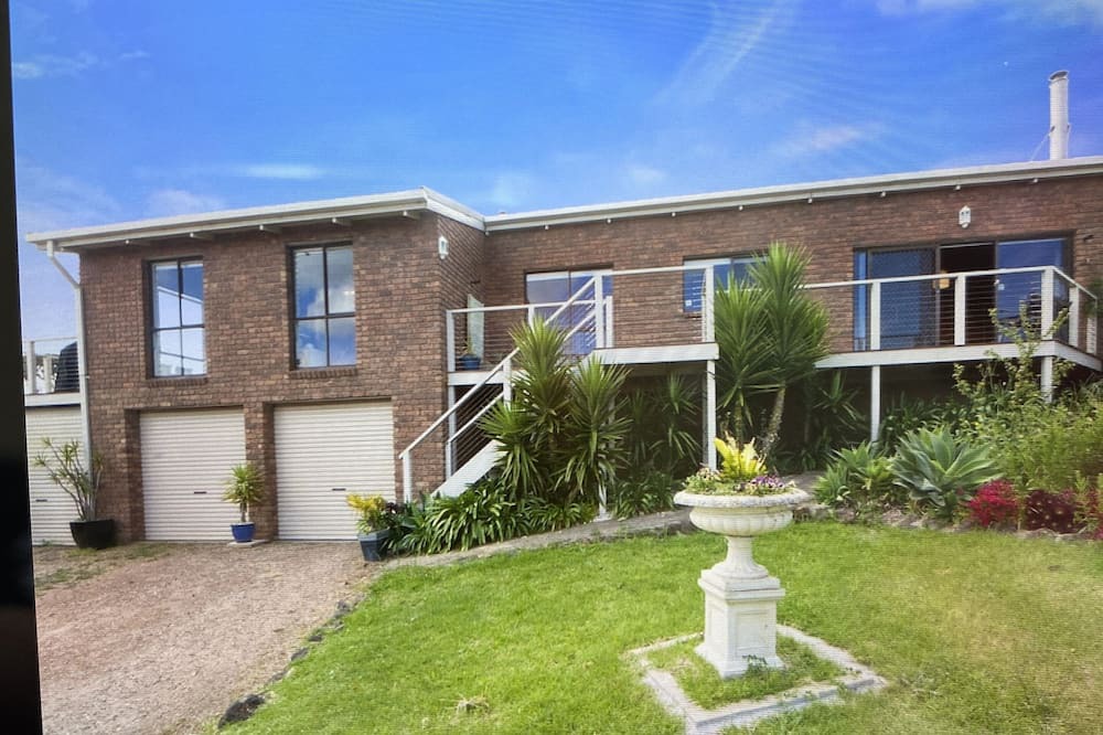 Photo of Others in Clifton Springs