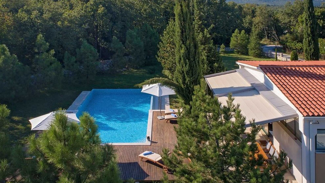 Photo of Outdoor in Rogocana